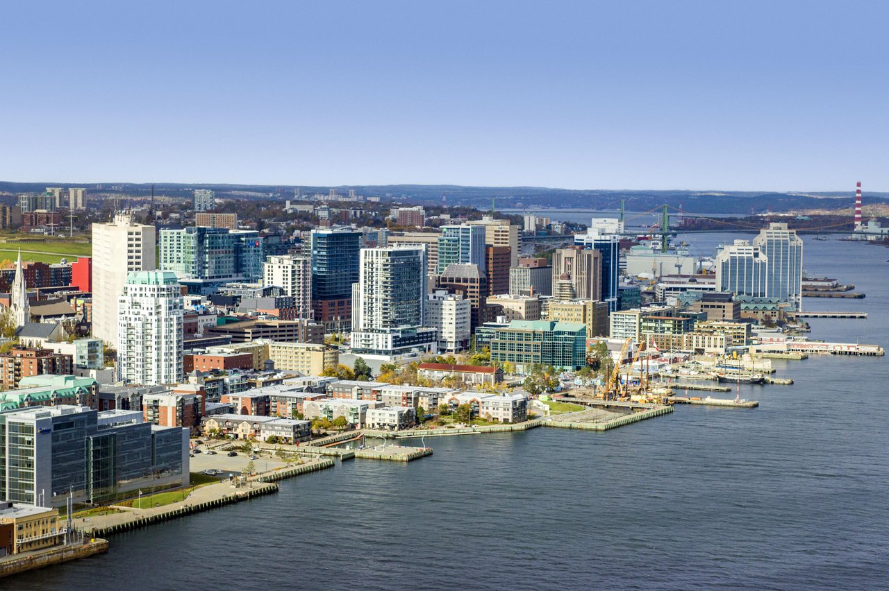 5 Hotels With Kitchens in Halifax